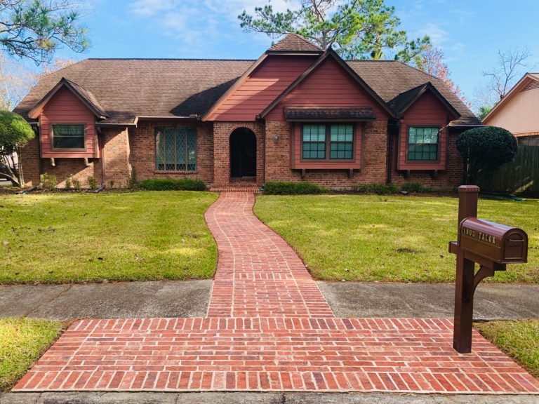 Home Brick Walkway Installation